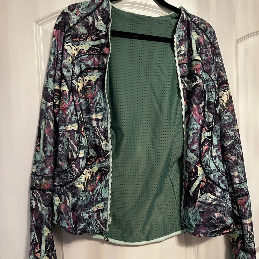 Floral Patterned Women's Jacket